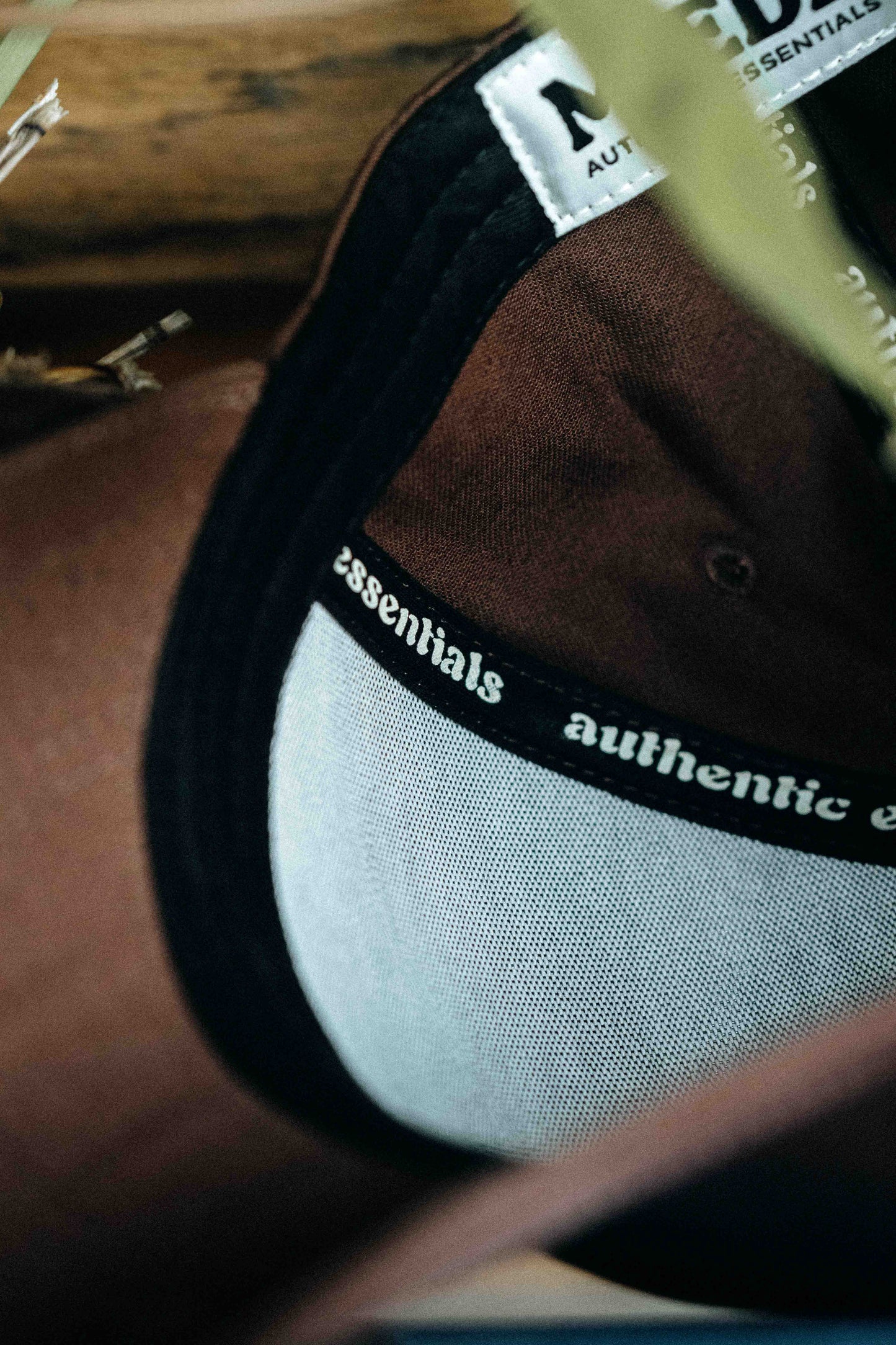Essential Cap - Minimalist // Walnut Solid
