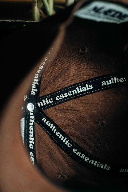 Essential Cap - Minimalist // Walnut Solid