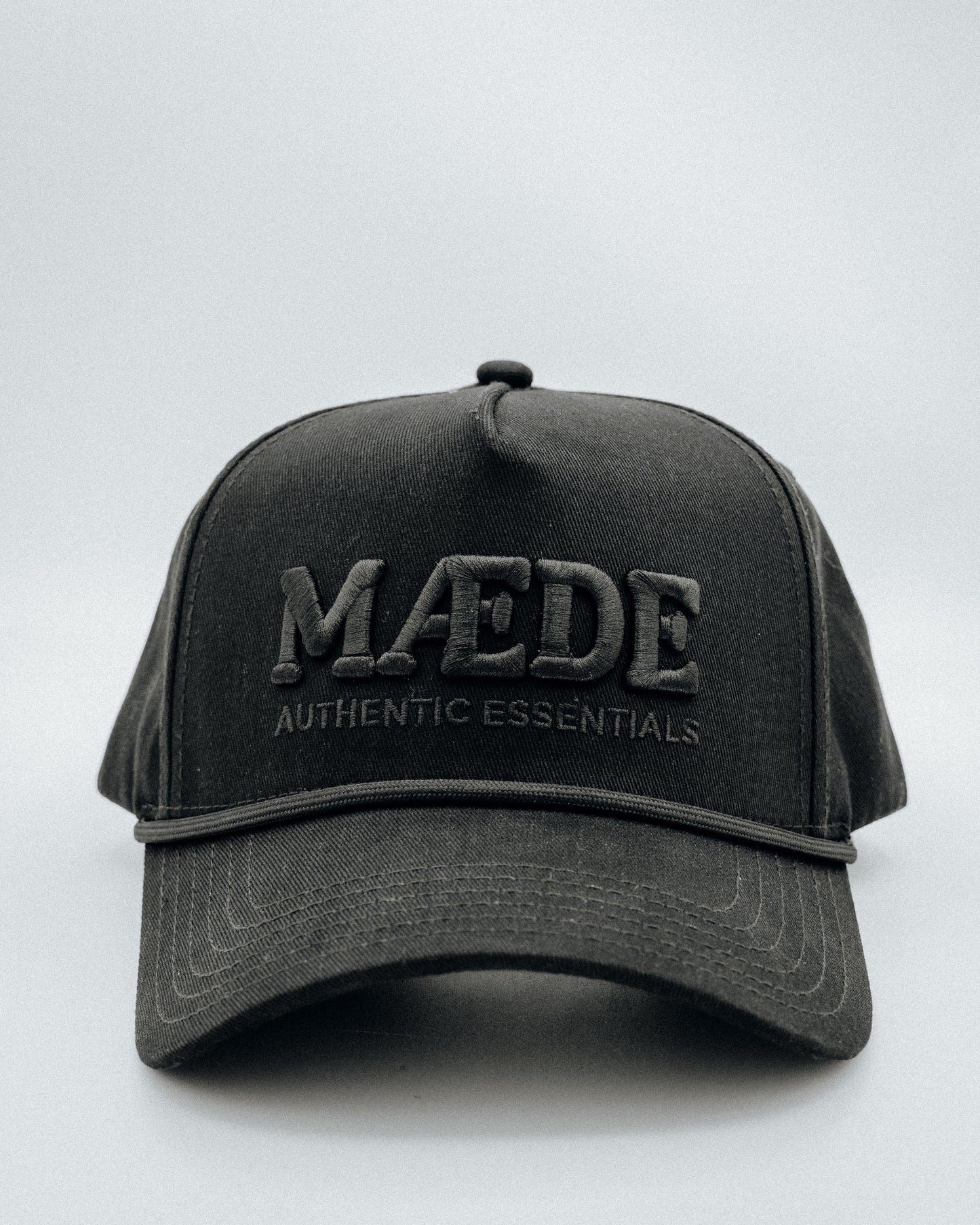 Essential Cap - Signature // Onyx